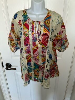 Johnny Was/ Cream Boho Patchwork Tie-Neck Tunic with Multicolor Floral Print